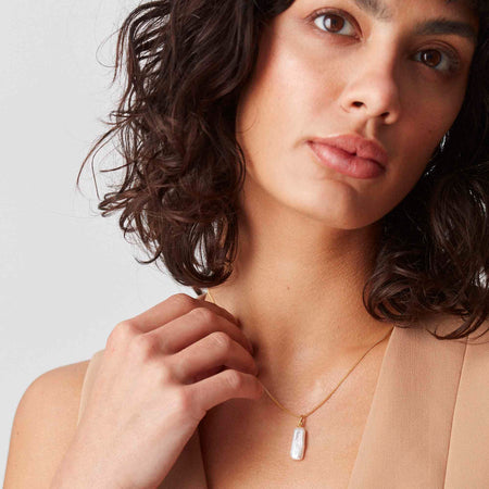 Long Pearl Pendant Silver